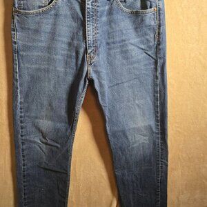 Levi Strauss 505 Regular Straight Jeans Men 38x29 Medium Wash Denim. 482